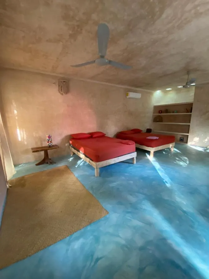 Tubo Tulum Hostel