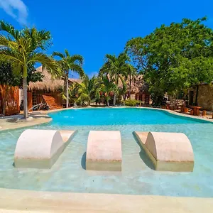 https://xhule-hotel-boutique.tulum-hotels.net